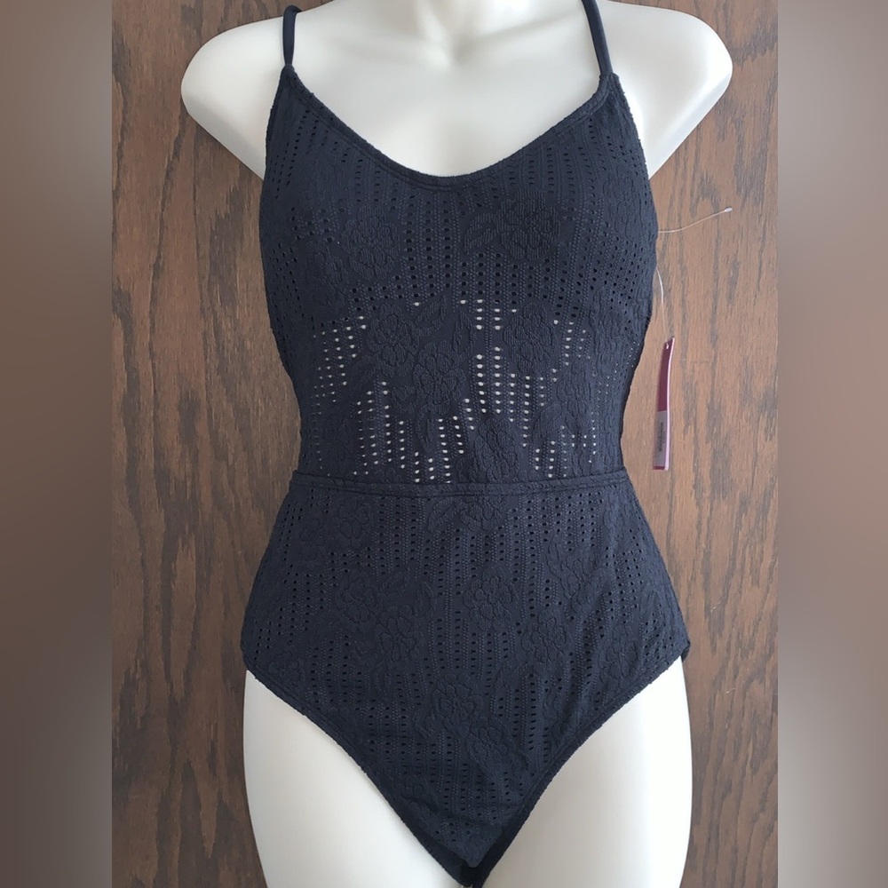 NWT SO (Kohls) Scoop Neck Bunny Tie Black One Piece Swimsuit. Sz XL